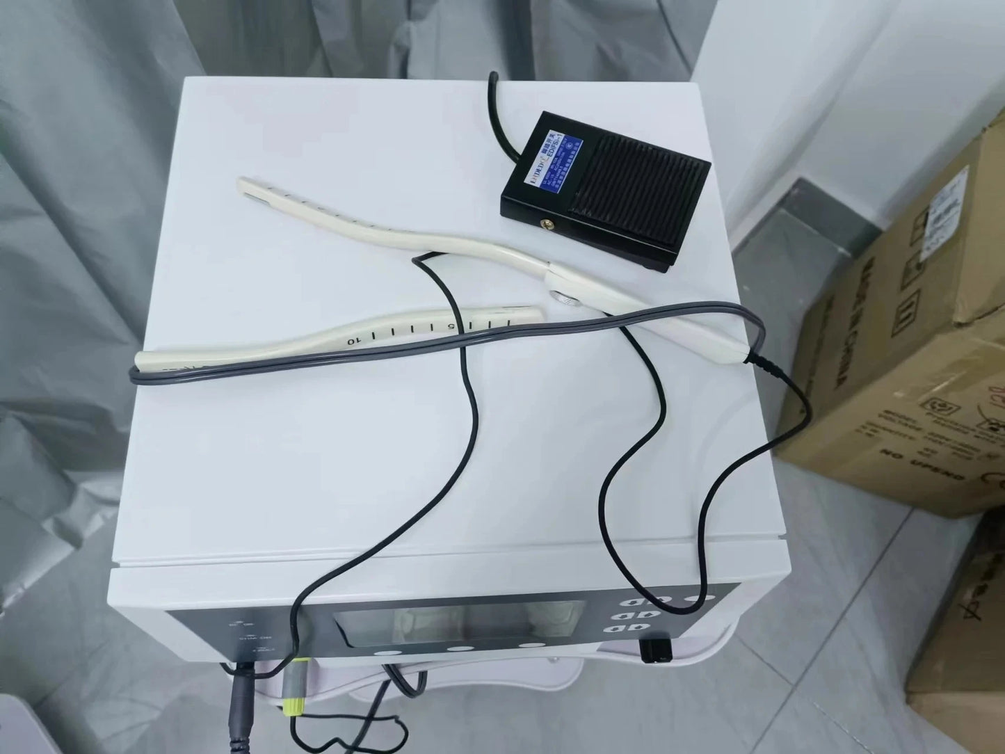 2025 RF New Technology Vaginal Rejuvenation Nourishing Skin Tightening Beauty Equipment for Women